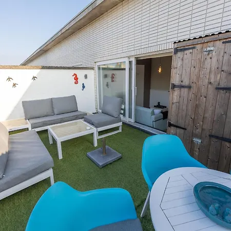 With Sunny Rooftop Terrace Near The Sea Middelkerke